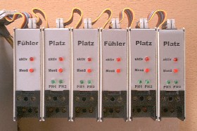 Elektronische Steuereinheit zum Bewaessern von großen Rasenflächen